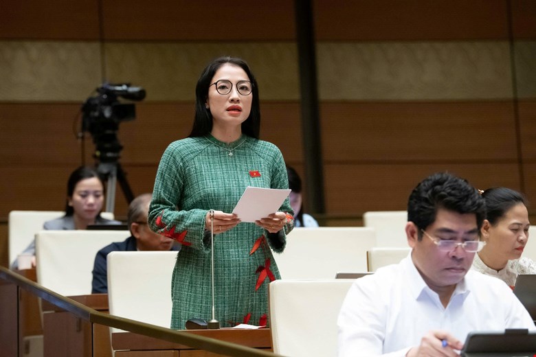 Đại biểu Trần Khánh Thu - ảnh: QH