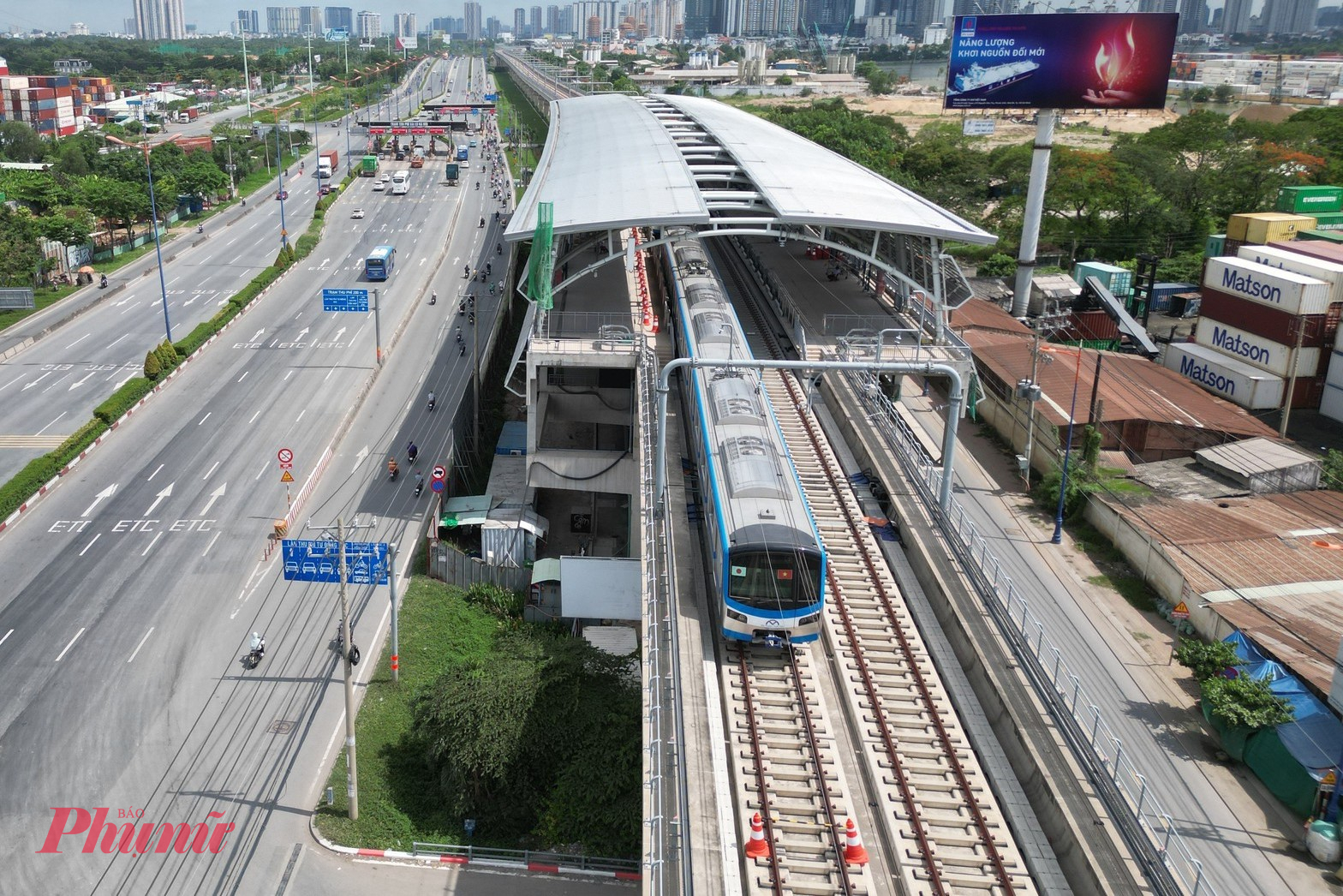 Tuyến metro số 1 Bến Thành  - Suối Tiên đã đưa vào khai thác - Ảnh: TQ