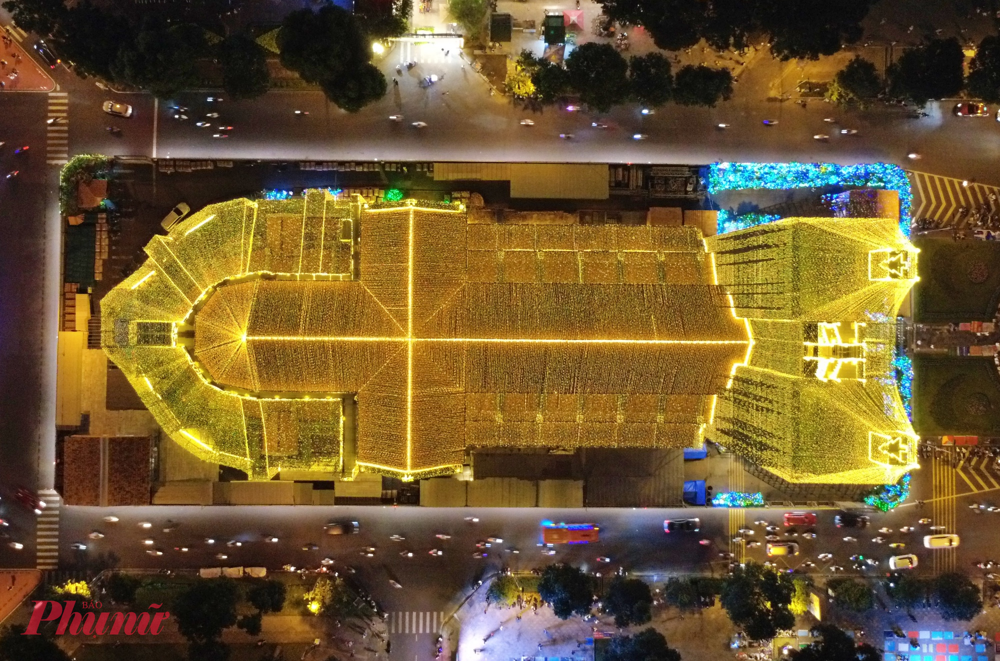 Hiện nay Nhà thờ Đức Bà vẫn đang trong quá trình trùng tu. Công trình trùng tu khởi công vào năm 2017 và dự kiến sẽ hoàn thành vào năm 2027. Việc thi công bị chậm tiến độ do ảnh hưởng của dịch COVID-19, đặc biệt là khó khăn trong việc nhập khẩu vật liệu từ nước ngoài.