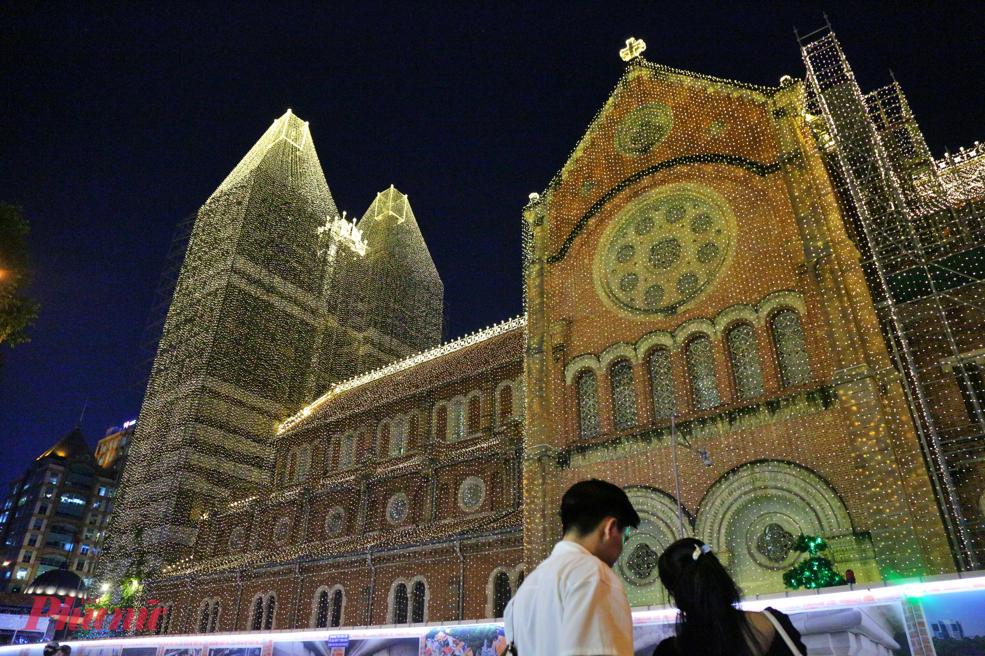 Đây là địa điểm hot' nhất nên thu hút nhiều bạn trẻ đến vui chơi dịp Giáng sinh.