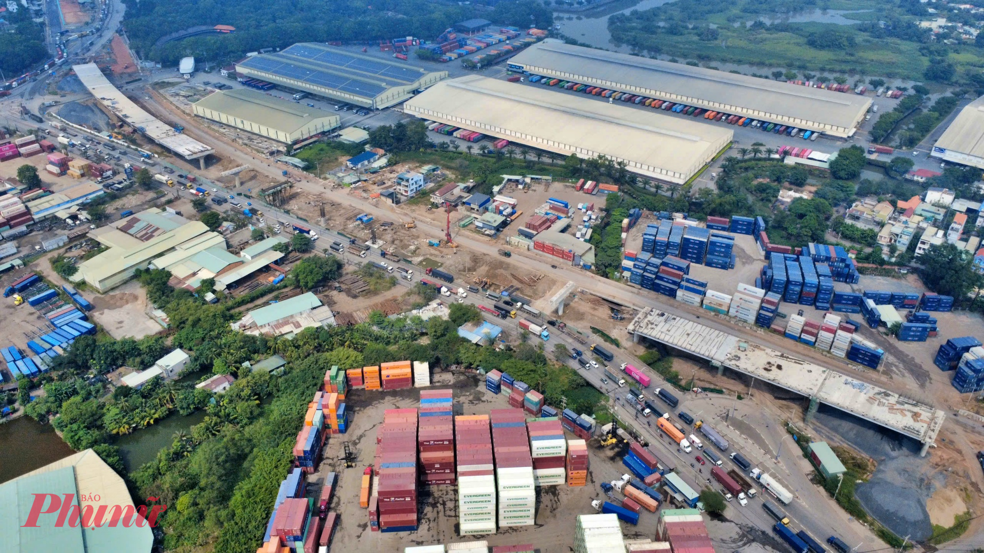 Nút giao Tân Vạn nhánh hướng rẽ đường ĐT743A đi Bình Dương