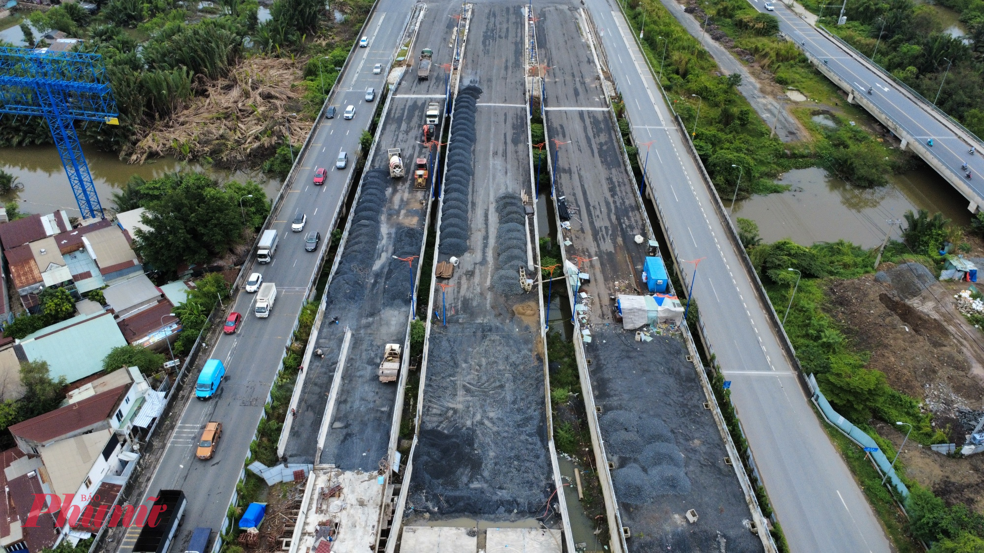 Hạng mục cầu Bà Dạt, cầu Giồng Ông Tố hướng cao tốc TPHCM - Long Thành đã hoàn thành và đang được thi công kết nối với cầu vượt N2 dẫn 