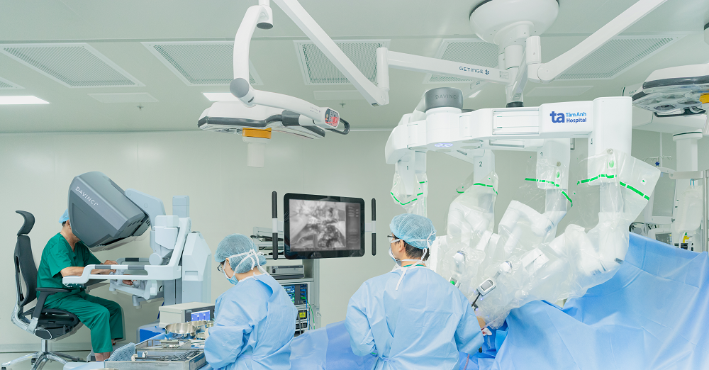 Hệ thống Robot Da Vinci Xi tại BVĐK Tâm Anh có nhiều cải tiến, sở hữu công nghệ vượt trội so với các phiên bản trước (như Standard, S và Si) tăng tối đa hiệu quả và độ an toàn - Ảnh: BVĐK Tâm Anh