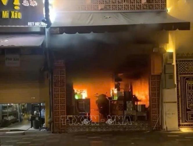 Hiện trường vụ hỏa hoạn làm 4 người tử vong. Ảnh: TTXVN phát