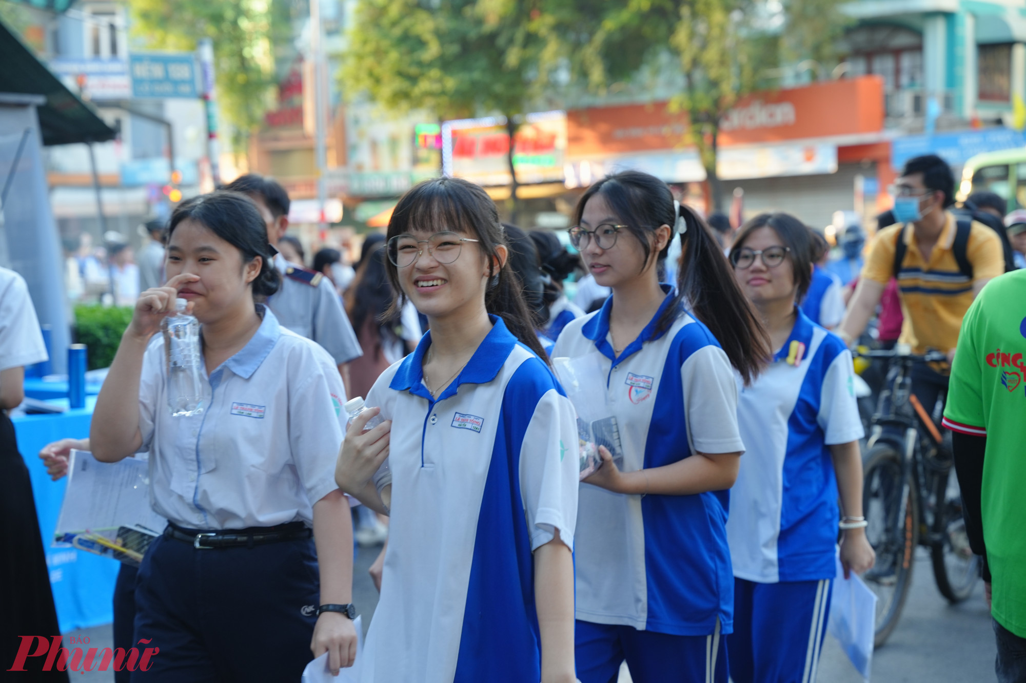 Thí sinh tham gia kỳ thi đánh giá năng lực của Đại học Quốc gia 2025 - Ảnh: Nguyễn Loan