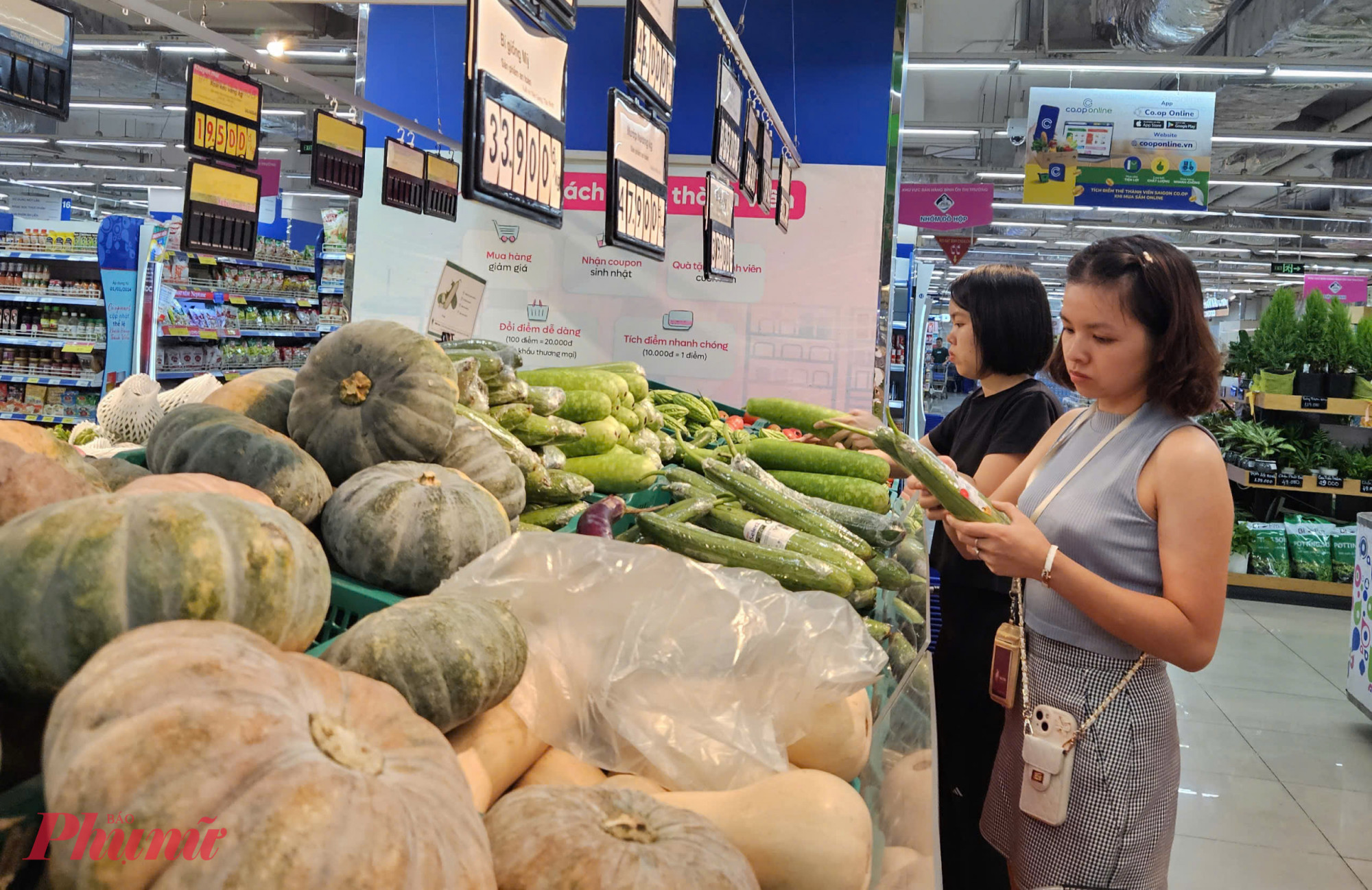 Rau củ quả là nhóm hàng được doanh nghiệp chú trọng tăng lượng hàng 