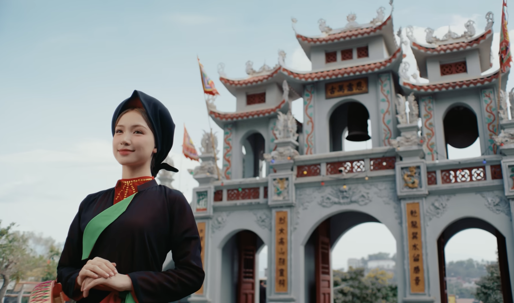 Hòa Minzy trong MV Bắc Bling