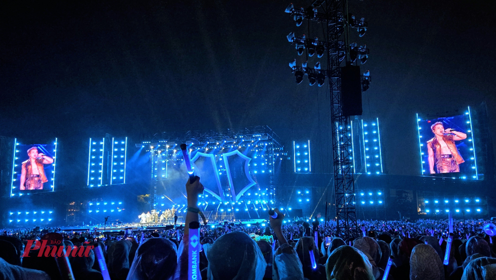 Hiện tại, chính quyền địa phương cấp phép cho công tác tổ chức biểu diễn nghệ thuật trên địa bàn - Ảnh: Ngọc Tuyết