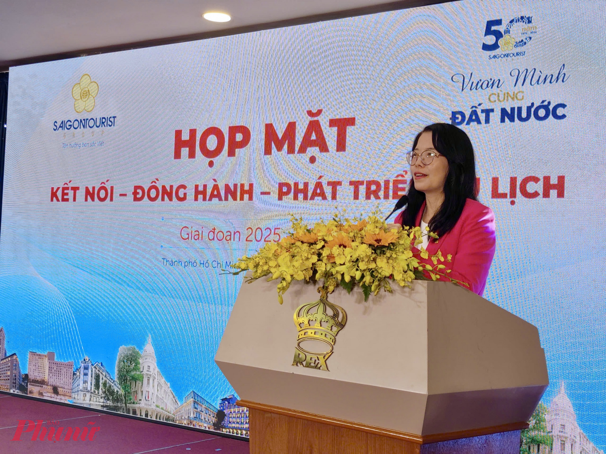 Bà Nguyễn Thị Ánh Hoa - Chủ tịch Hội đồng Thành viên Saigontouirst Group phát biểu tại sự kiện. Ảnh: Hữu Long