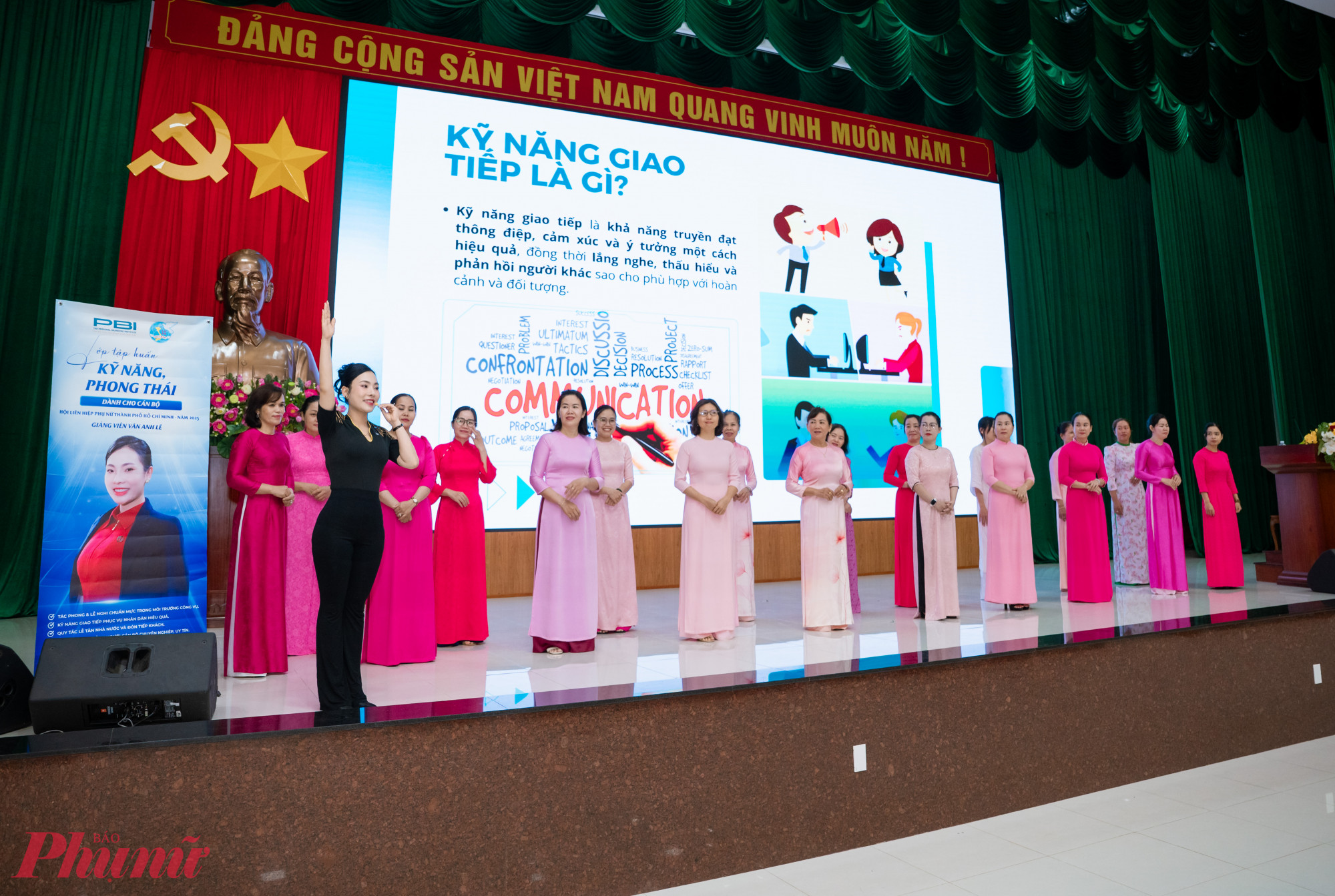  Buổi học tại phường Bà Rịa diễn ra trong không khí phấn khởi. - Ảnh: Hội LHPN TPHCM