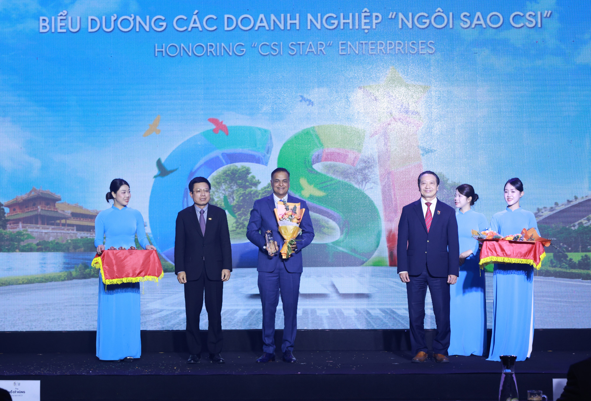 Nestlé Việt Nam vinh dự nhận danh hiệu “Ngôi sao CSI” - Ảnh: Quỳnh Đỗ