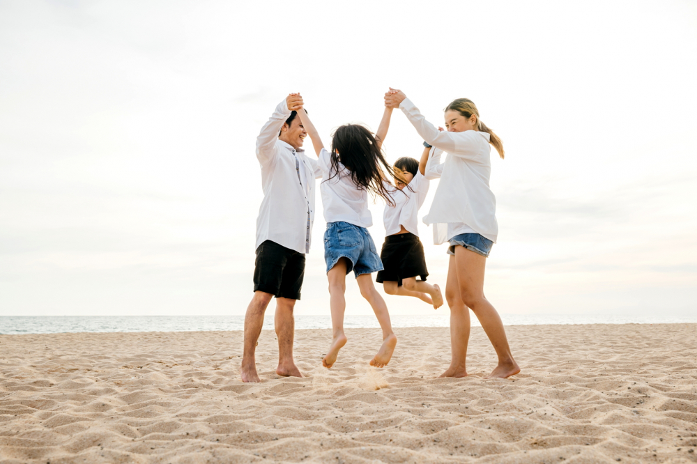 Các thành viên thấu hiểu lẫn nhau,  không bạo lực là nền tảng  cho một gia đình hạnh phúc