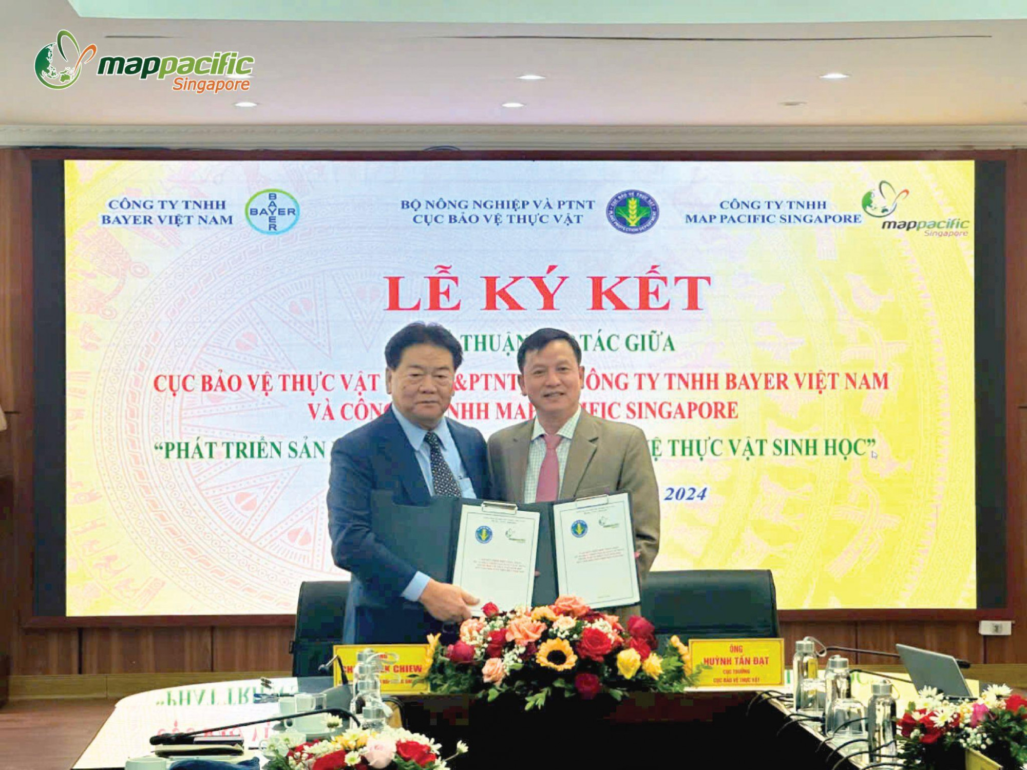 Đại diện MPS ký kết đề án “Phát triển sản xuất và sử dụng thuốc bảo vệ thực vật sinh học” cùng Cục Bảo vệ Thực vật - Ảnh: Map Pacific Singapore