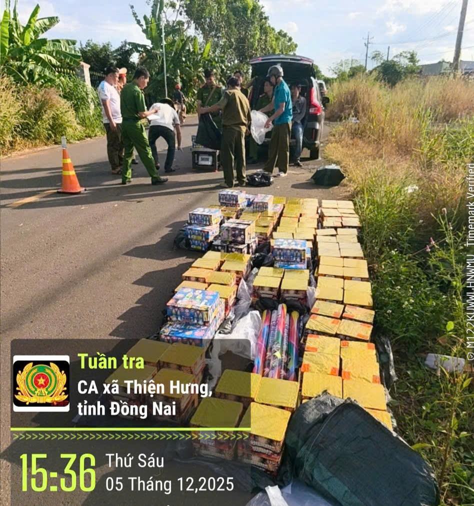 Tang vật cơ quan chức năng thu được. Ảnh: CA