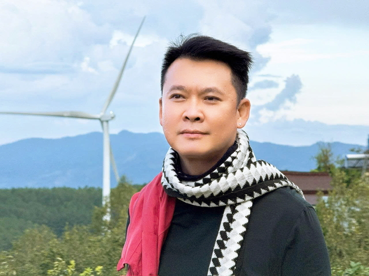 Triển khai thực hiện Nghị định 282/2025/NĐ-CP: Cần cơ chế bảo vệ người dám lên tiếng “Chỉ khi người trong cuộc có nhu cầu và đủ dũng khí tìm đến các công cụ pháp luật để bảo vệ quyền và lợi ích hợp pháp của mình, đó mới là điều kiện quan trọng nhất để pháp luật thực sự đi vào cuộc sống” - anh Nguyễn Anh Thi - Trợ lý giám đốc Công ty TNHH Sản xuất Thương mại Song Long - nêu quan điểm - Ảnh do nhân vật cung cấp