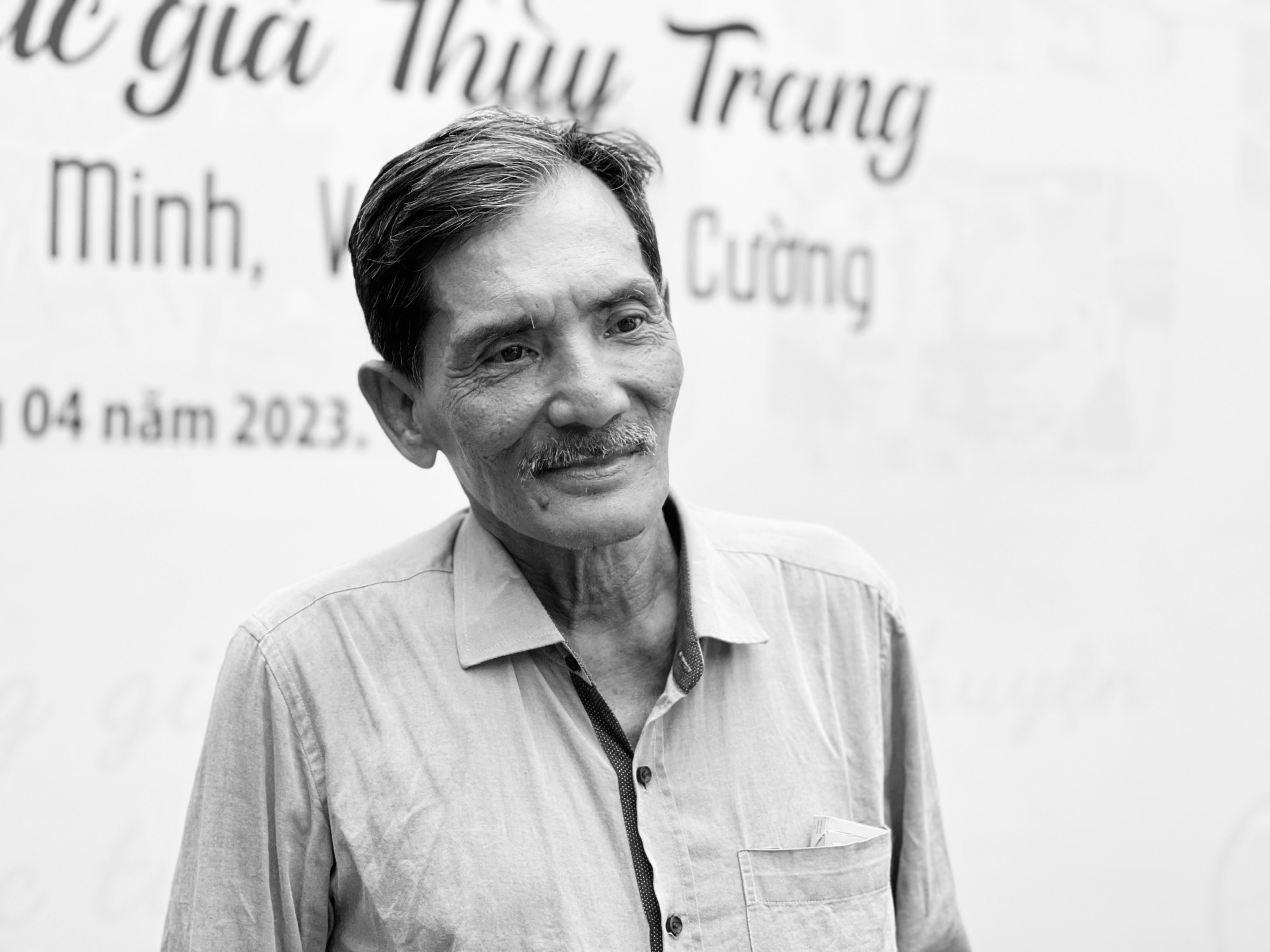 Nghệ sĩ Thương Tín dự sự kiện ra mắt sách 