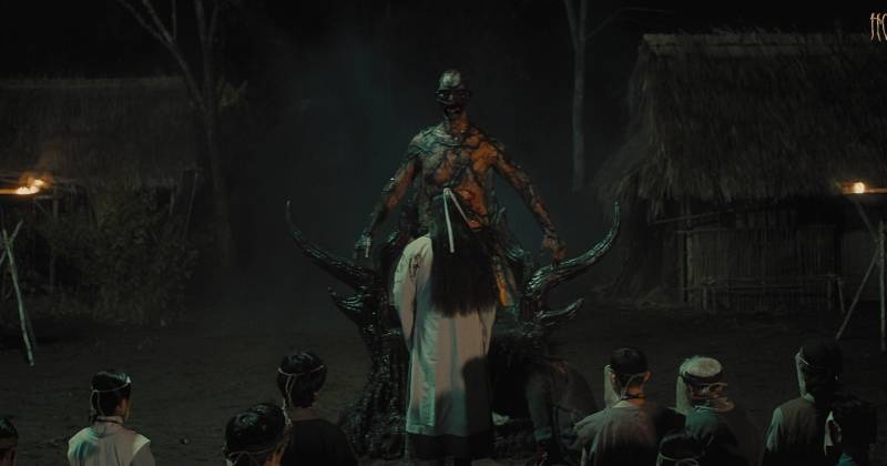 Tạo hình ác linh Quỷ xương cuồng trong phim Hoàng tử quỷ dùng hóa trang đặc biệt lên người thật (Nguồn ảnh: Đoàn phim cung cấp)