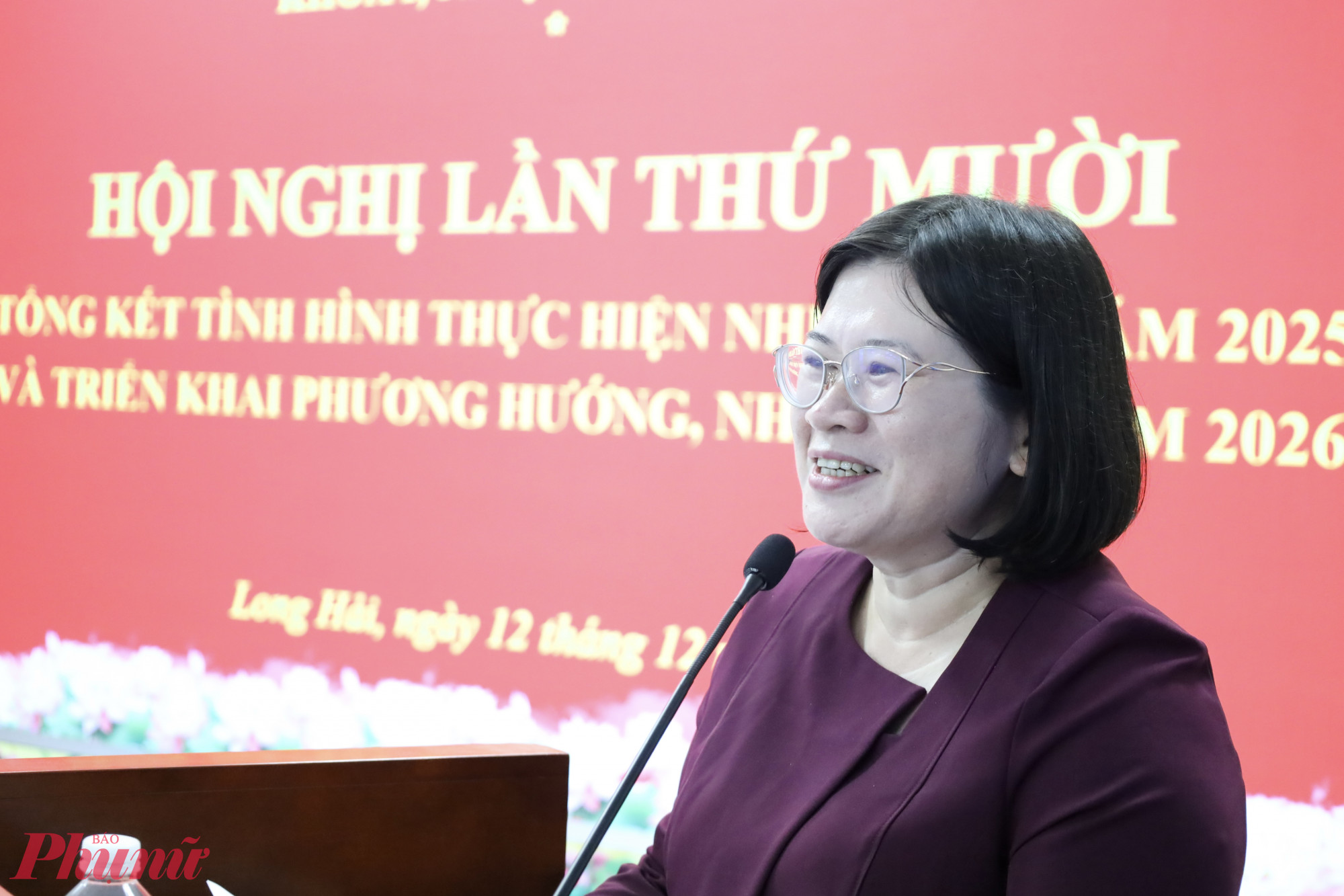 Bà Văn Thị Bạch Tuyết - Phó bí thư Thành ủy TPHCM phát biểu chỉ đạo tại hội nghị - Ảnh: Thanh Tâm