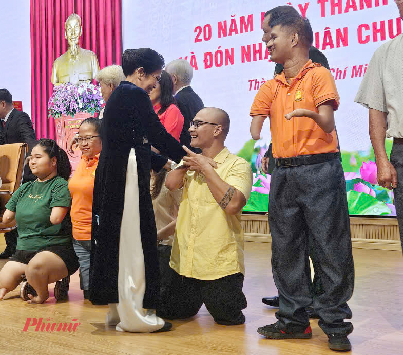 Giáo sư, bác sĩ Nguyễn Thị Ngọc Phượng