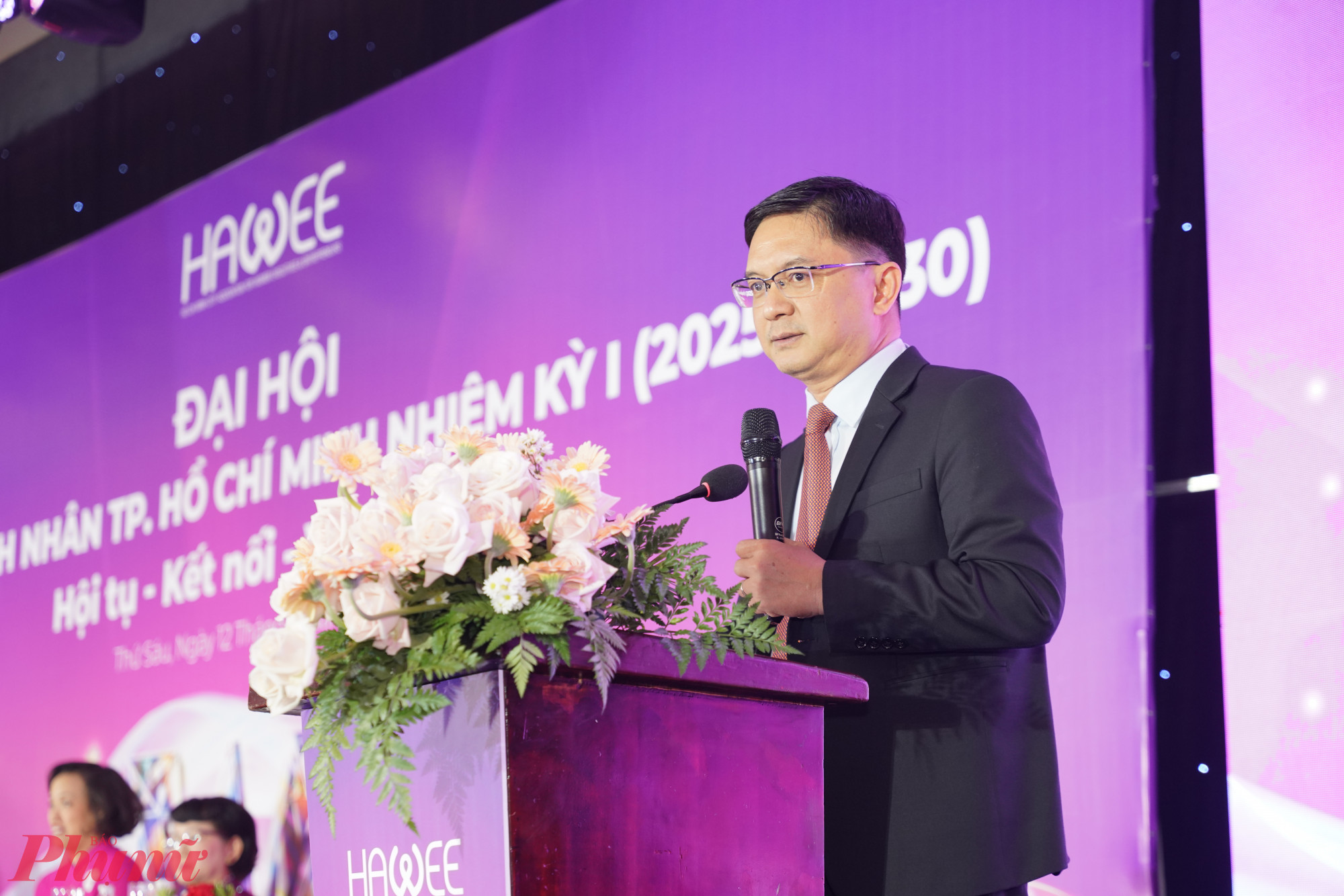 Hợp nhất Hội nữ Doanh nhân TPHCM và Bình Dương trước đây Phó chủ tịch UBND TPHCM Nguyễn Mạnh Cường đánh giá cao thế hệ nữ doanh nhân