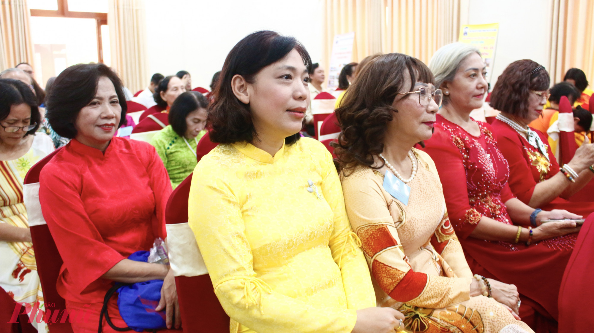 Đại hội có sự tham dự của 120 đại biểu. - Ảnh: Ngọc Trăm