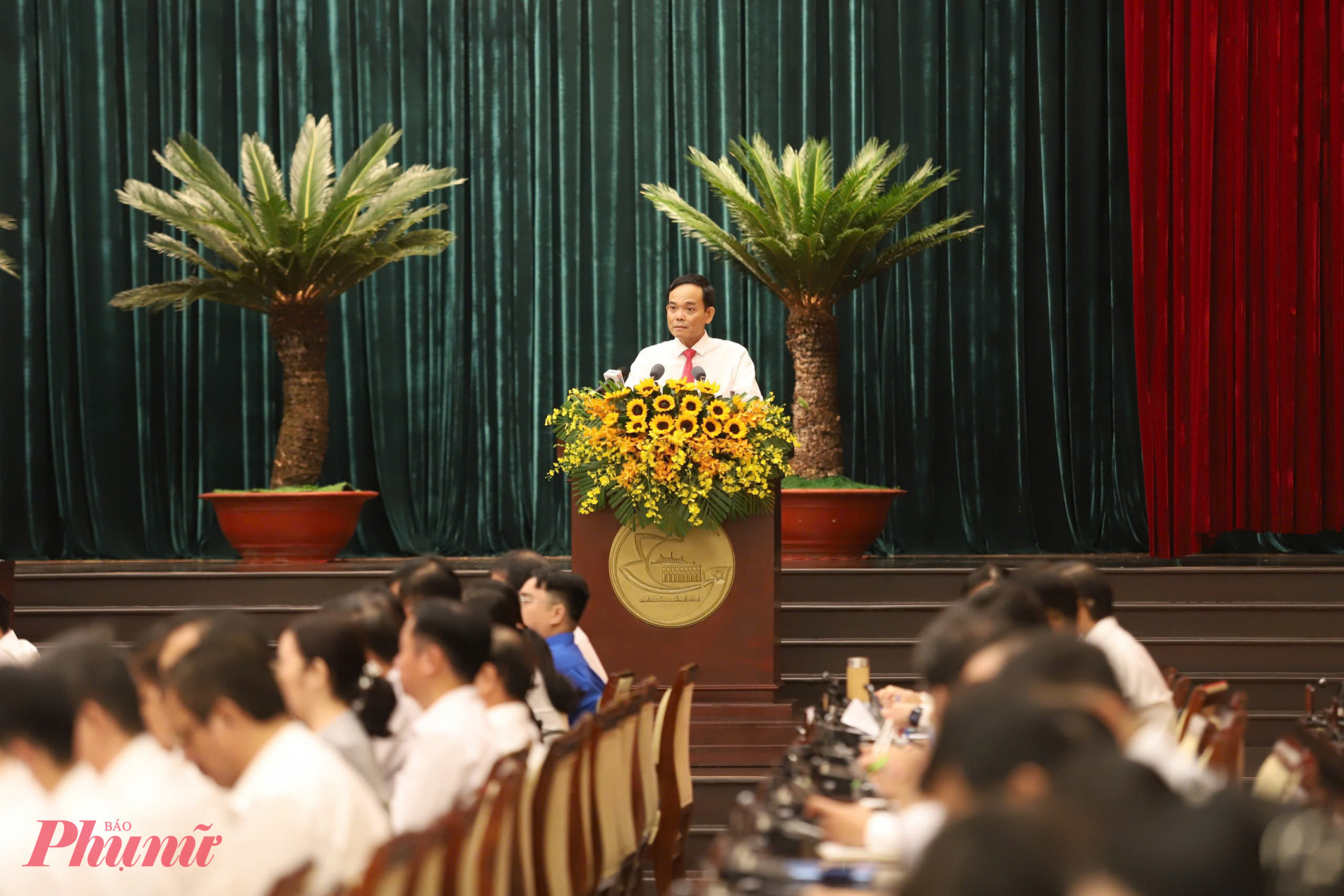 Hội nghị lần thứ Hai Ban Chấp hành Đảng bộ TPHCM khóa I, nhiệm kỳ 2025-2030 - Ảnh: Thanh Tâm