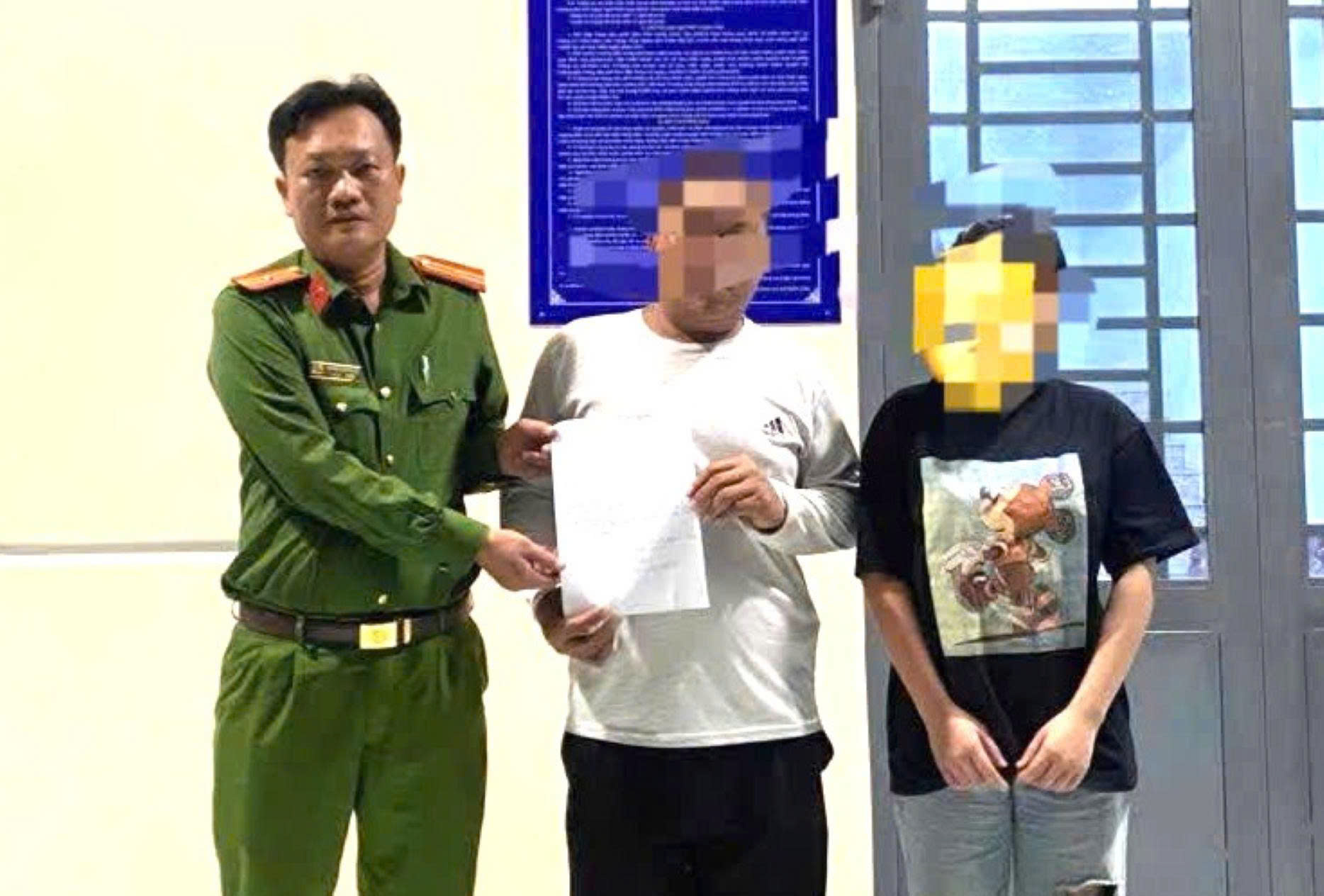 Nữ sinh suýt bị bán qua Campuchia vì xin việc làm qua mạng . Ảnh: CA