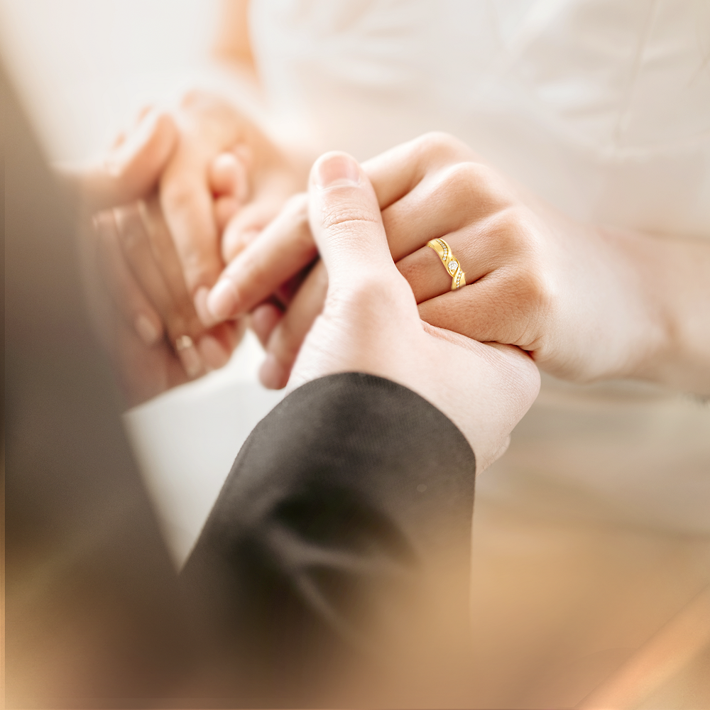 Lựa chọn nhẫn cưới phù hợp luôn là ưu tiên hàng đầu của các cô dâu - chú rể hiện đại - Ảnh: PNJ