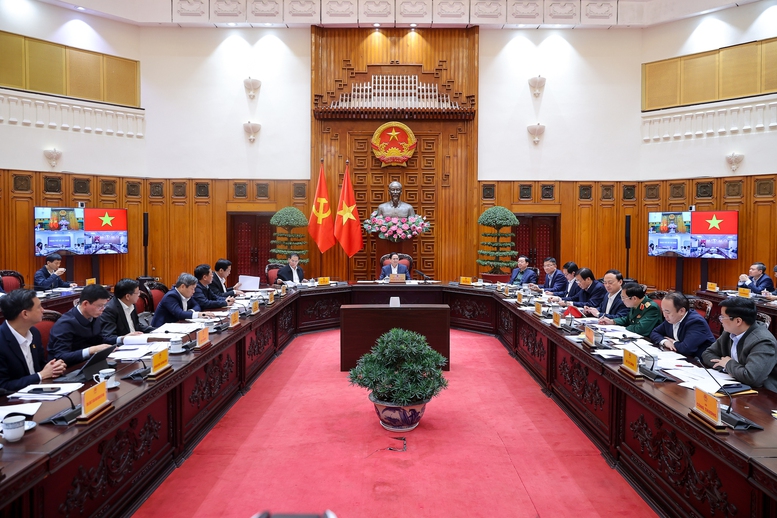 Thủ tướng Phạm Minh Chính chủ trì cuộc họp của Thường trực Chính phủ về công tác chuẩn bị tổ chức lễ khởi công, khánh thành, thông xe kỹ thuật các công trình, dự án chào mừng Đại hội đại biểu toàn quốc lần thứ XIV của Đảng - Ảnh: VGP/Nhật Bắc