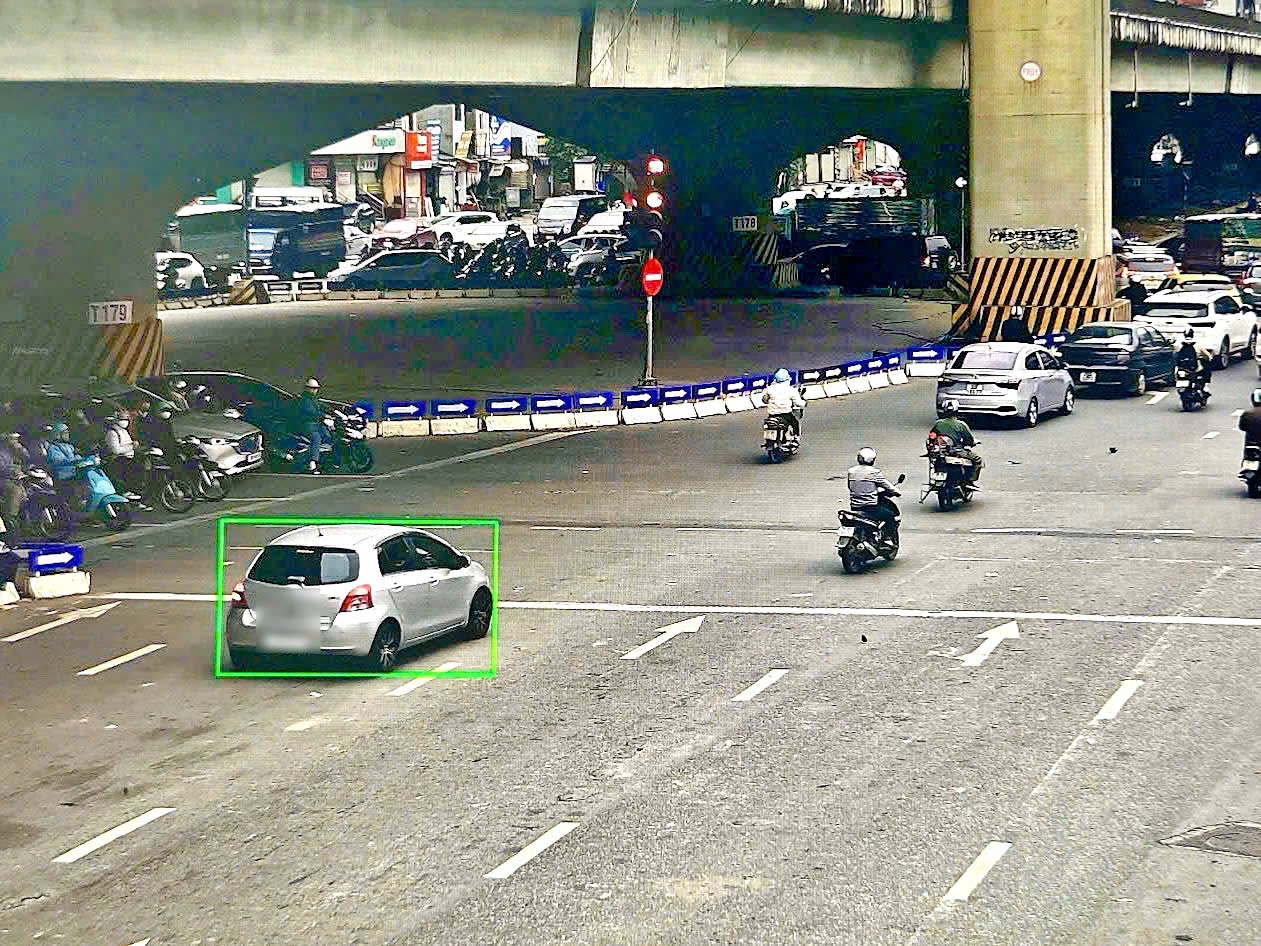 Hệ thống camera ghi nhận rõ nét các hành vi vi phạm. Ảnh: Công an cung cấp