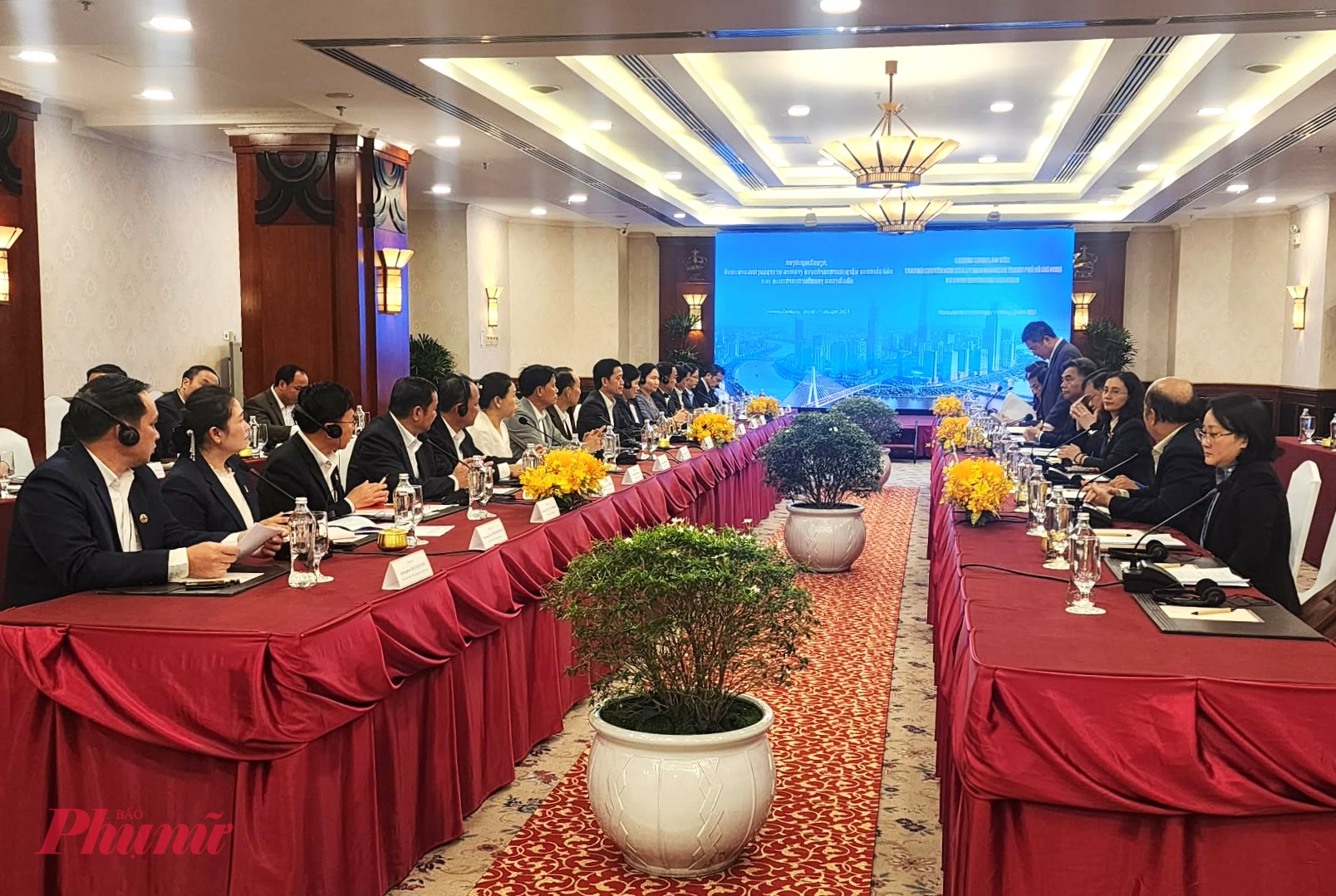 Toàn cảnh buổi làm việc