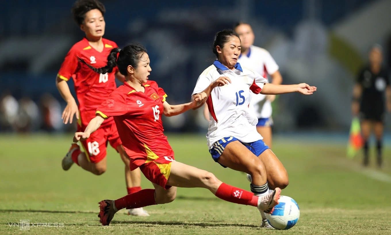 Các cô gái Việt Nam đã có 1 trận đấu quả cảm nhưng thiếu may mắn 