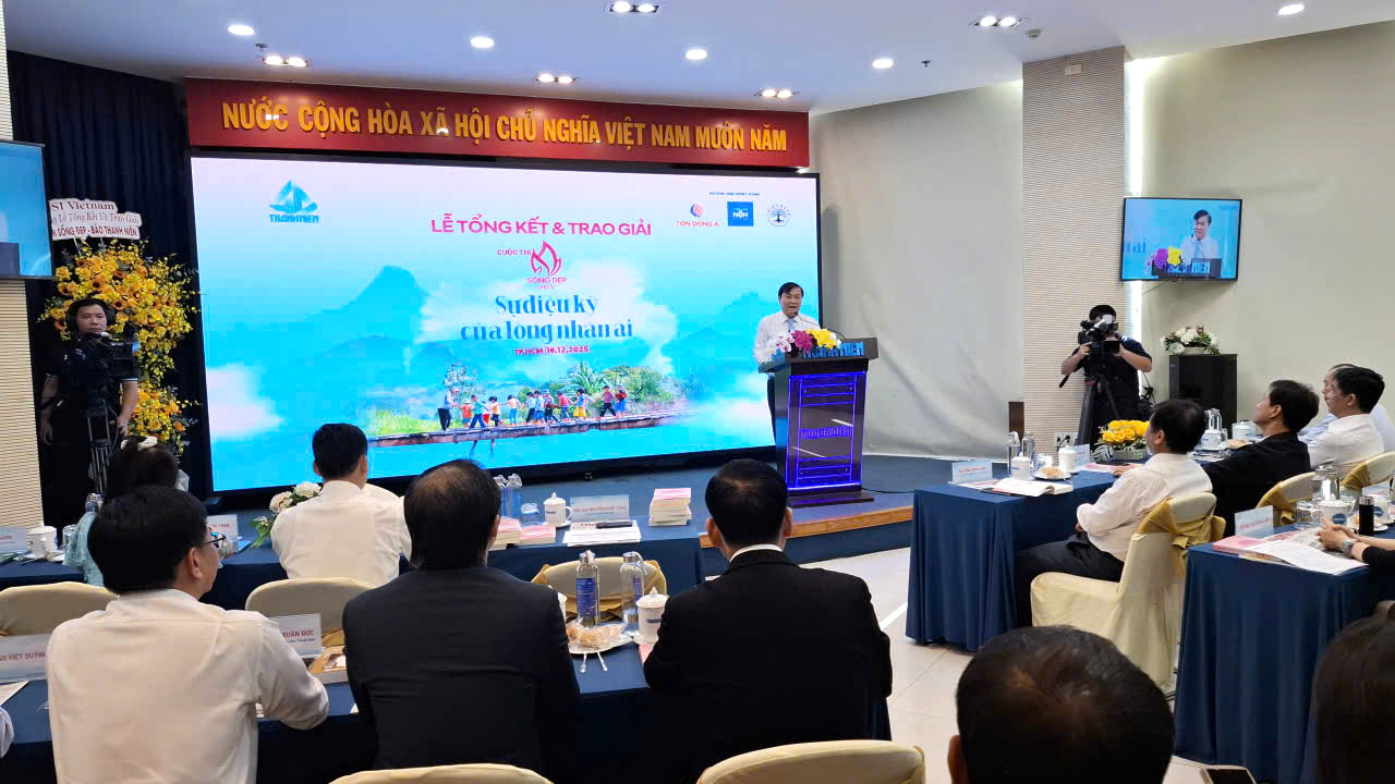 Báo Thanh Niên tổ chức tổng kết và trao giải cuộc thi sống đẹp  lần thứ 5 với chủ đề Sự diệu kỳ của lòng nhân ái- Ảnh: Mạnh Hoài Nam