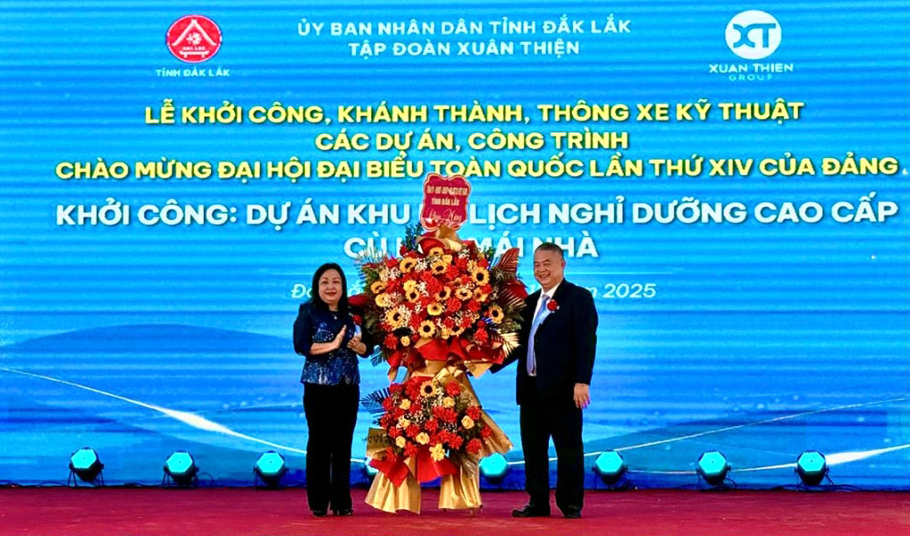 Ngày 19/12, tỉnh Đắk Lắk tổ chức lễ khởi công, khánh thành và thông xe kỹ thuật 3 dự án, công trình trọng điểm-Ảnh: ND
