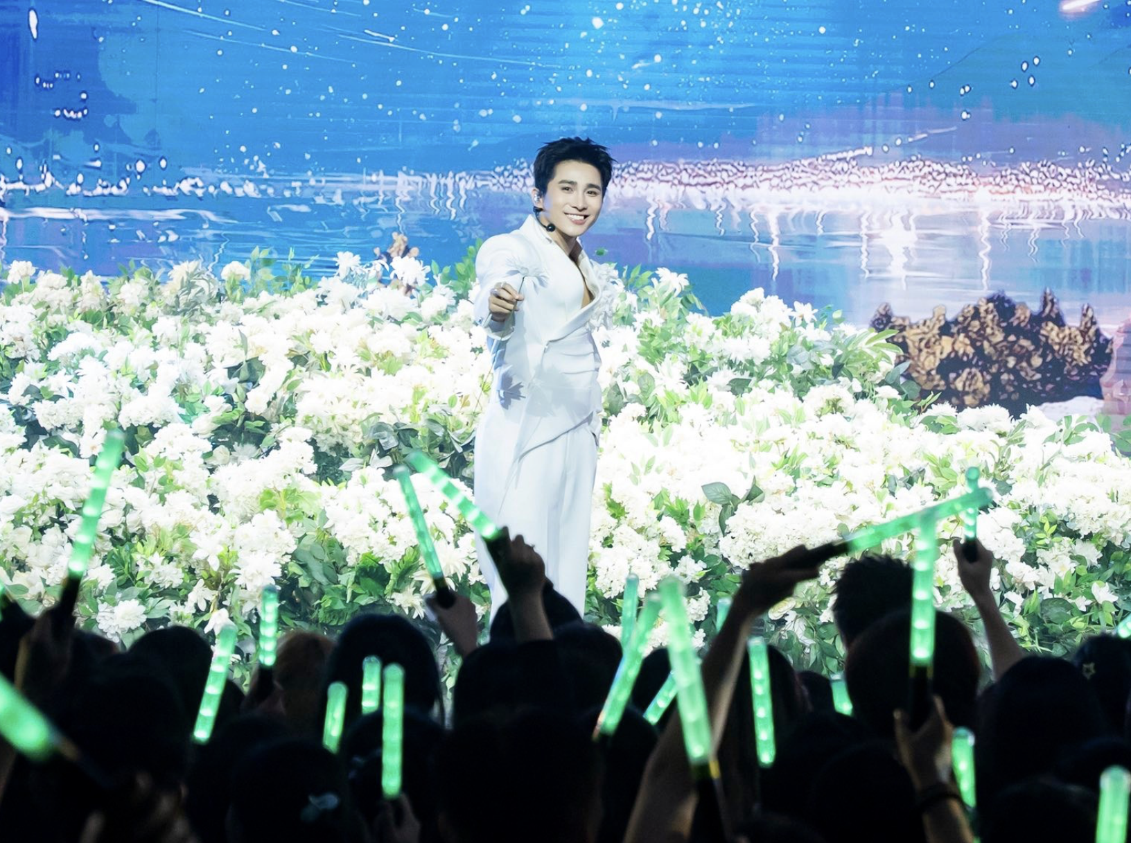 Anh nói khán giả là động lực để bản thân cố gắng trên từng sân khấu