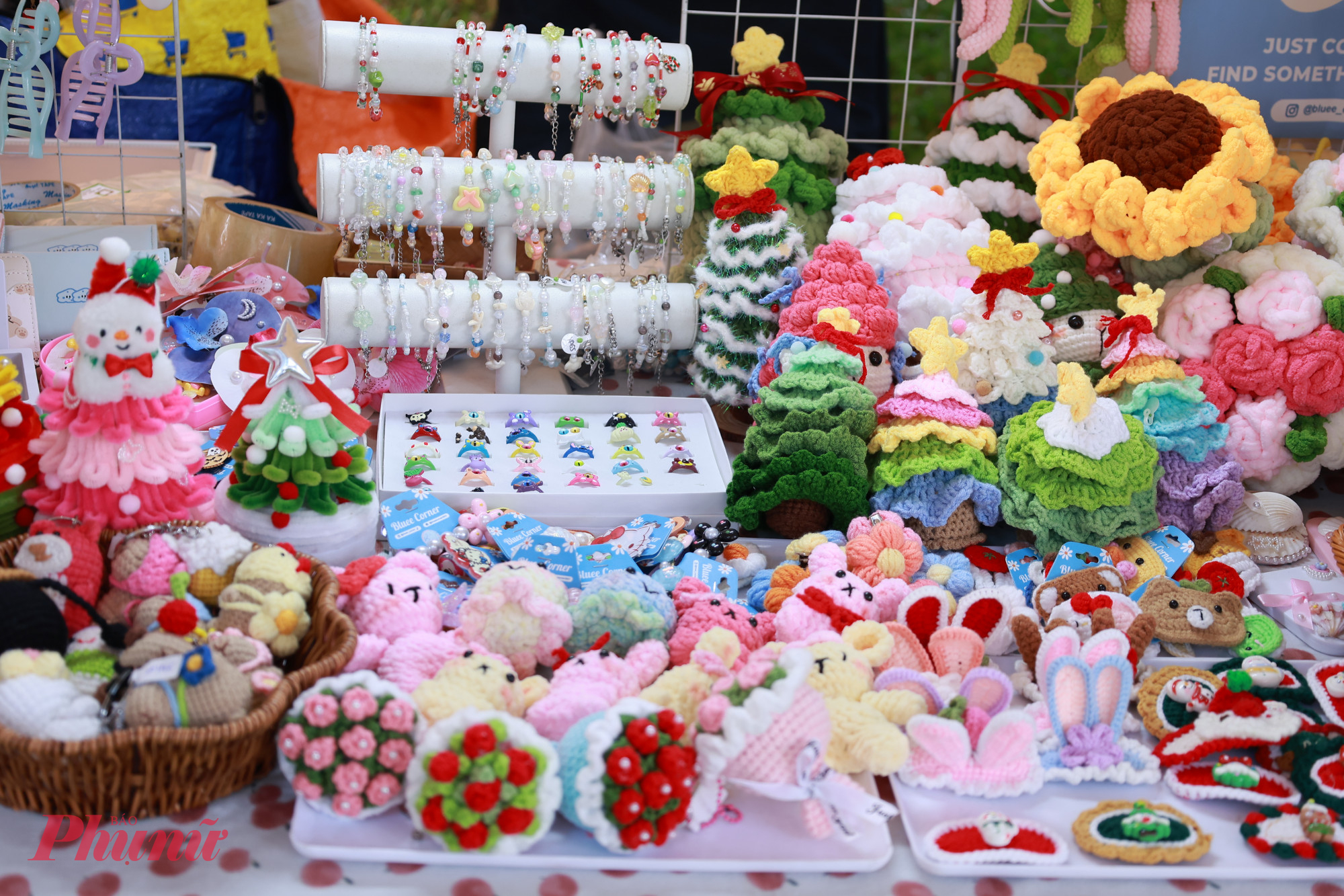 Những phụ kiện Giáng sinh được giới thiệu tại sự kiện 