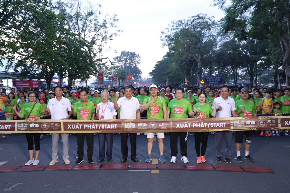 Gần 10.000 VĐV tham gia giải năm nay