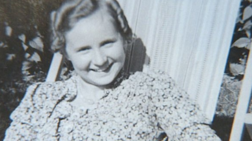 Margot Woelk trong vườn ở nhà của mẹ chồng. Ảnh: mdig.com.br