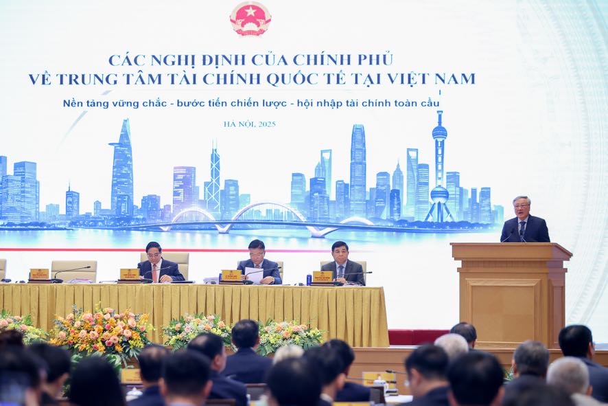 Phó Thủ tướng thường trực Nguyễn Hòa Bình phát biểu tại Hội nghị - ảnh: VGP/Nhật Bắc