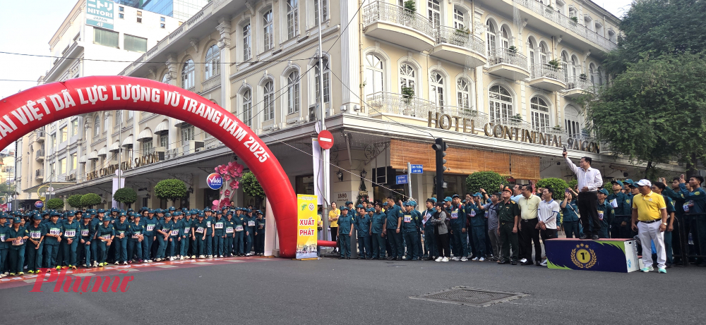 Chuẩn bị xuất phát.