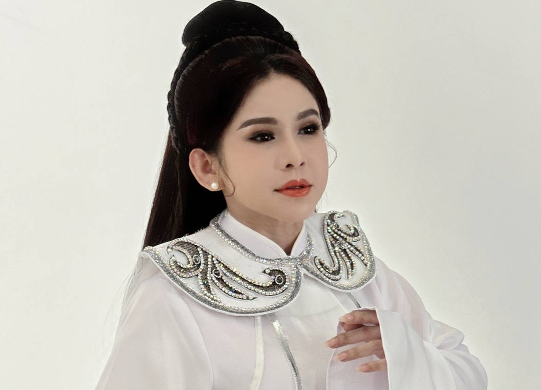 Nghệ sĩ Bình Tinh 