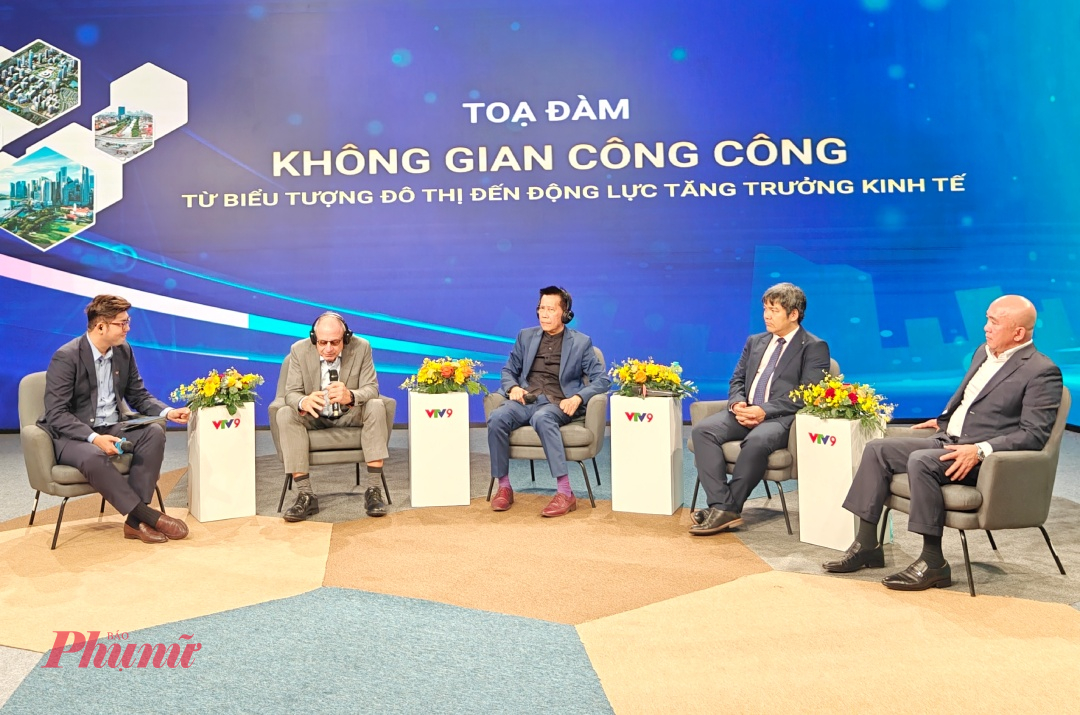 Các chuyên gia chia sẻ tại buổi tọa đàm