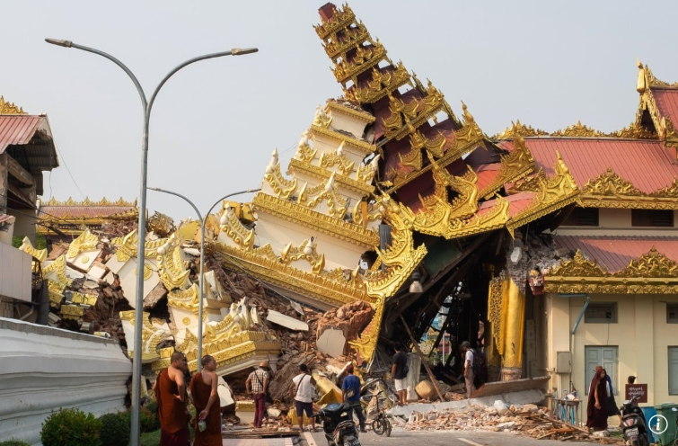 Khung cảnh đổ nát sau trận động đất ở Myanmar