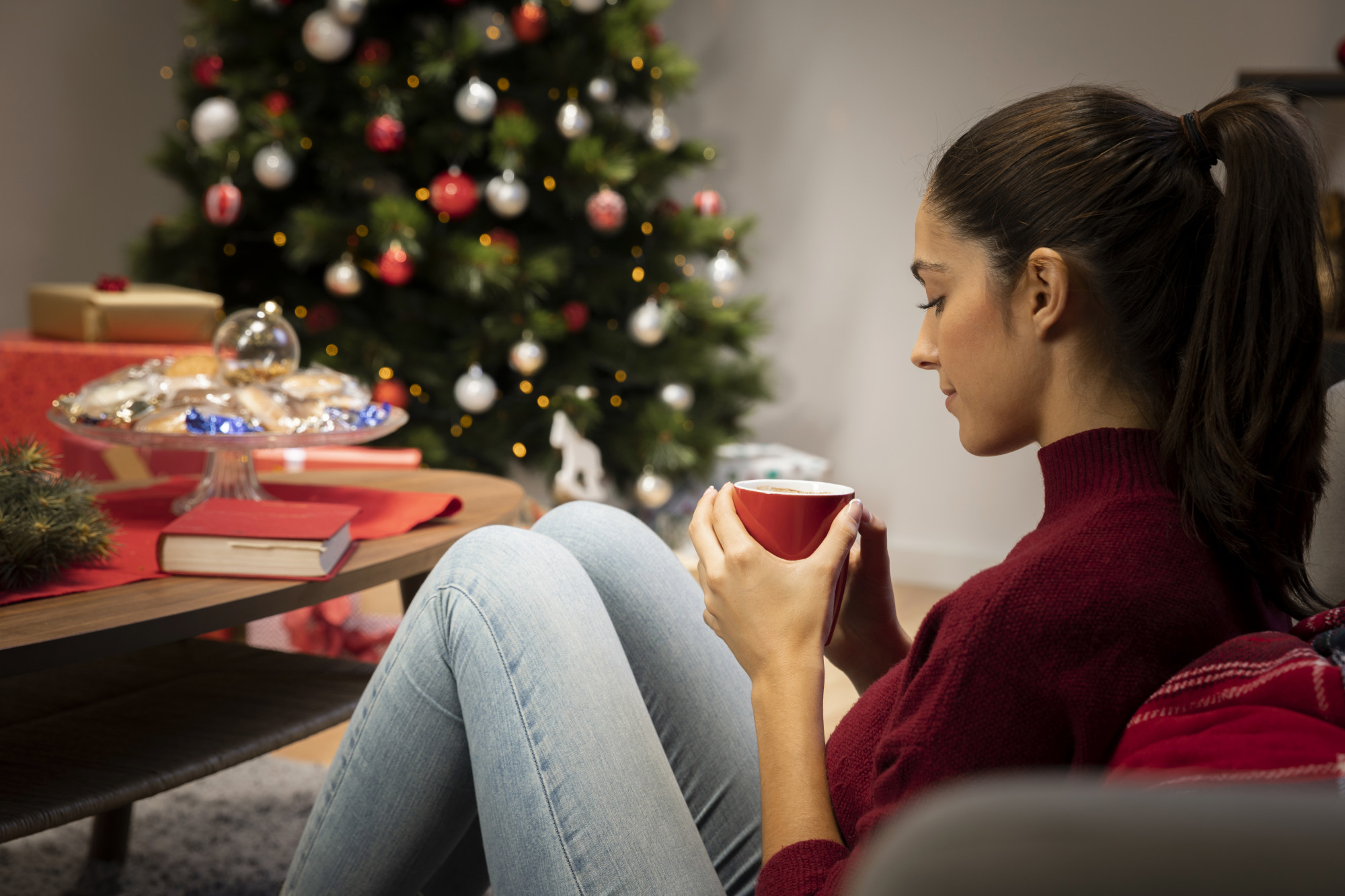 Cuộc sống có những cung bậc thăng, trầm nhưng mọi khó khăn rồi sẽ qua đi - Ảnh: Freepik