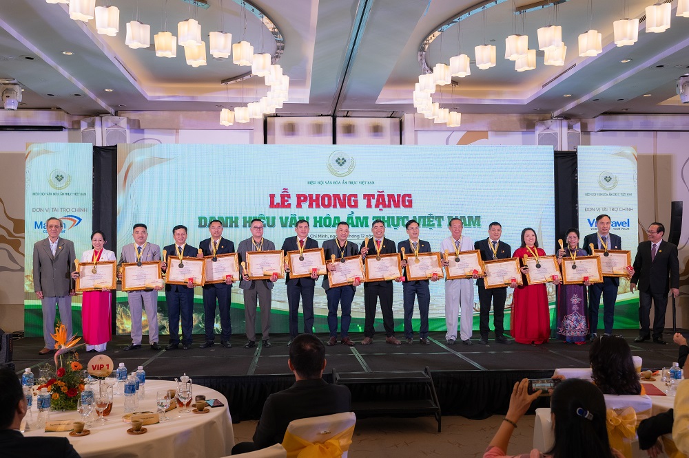 Chính thức phong tặng 15 nghệ nhân Văn hóa ẩm thực Việt Nam - Ảnh: Masan Consumer