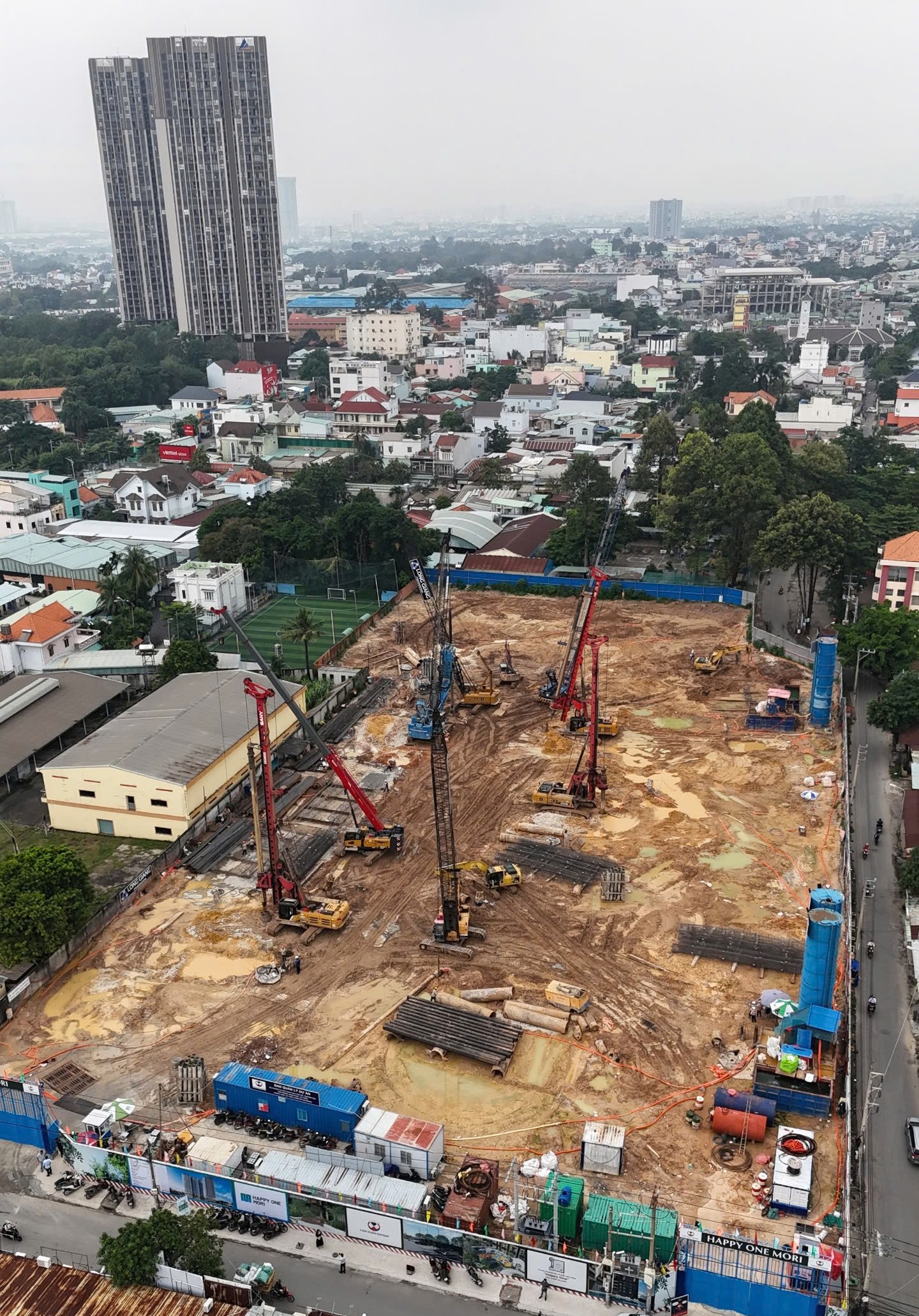 Dự án Happy One Mori dù còn là khu đất trống nhưng đang được rao với giá khoảng 38,6 triệu đồng/m2