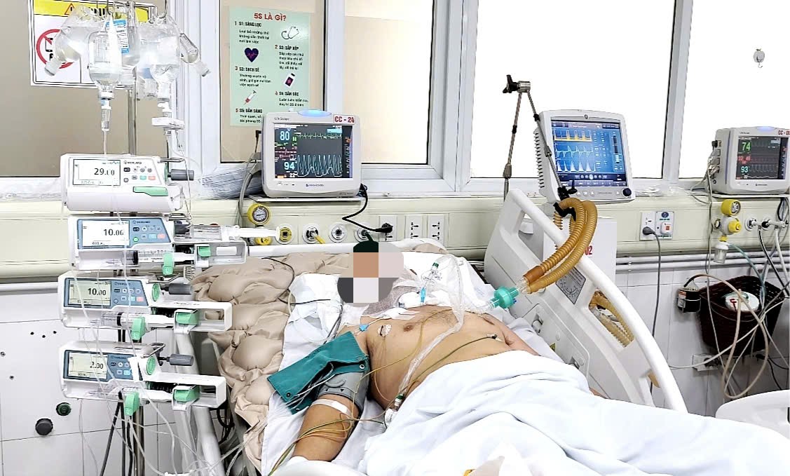 Một bệnh nhân nguy kịch từ vết thương nhỏ - ảnh: T.S.