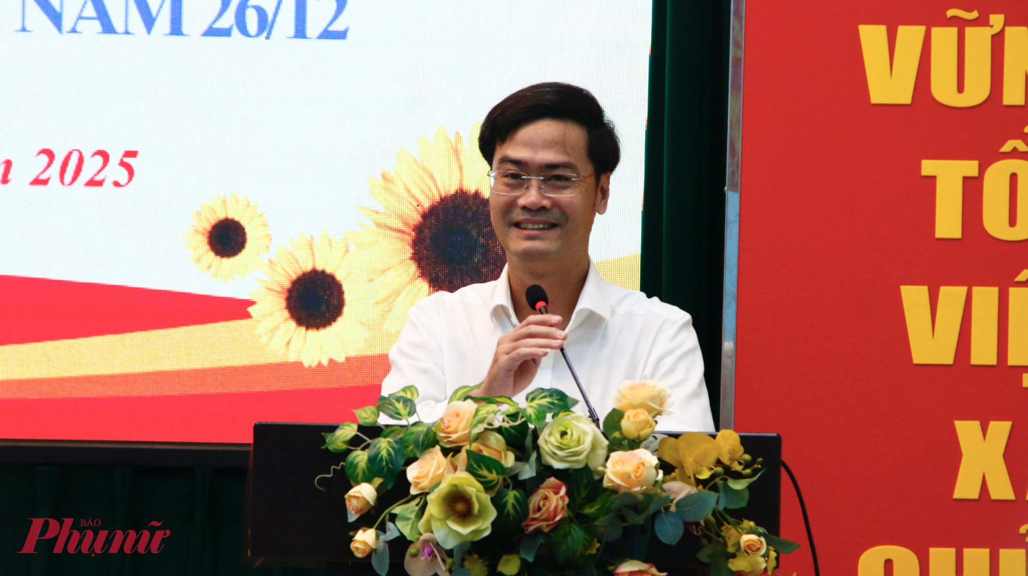 , ông Đào Quang Dũng – Trưởng phòng Văn hóa – Xã hội, Phó Trưởng ban Thường trực Ban Chỉ đạo Công tác Dân số và Phát triển phường Vườn Lài 