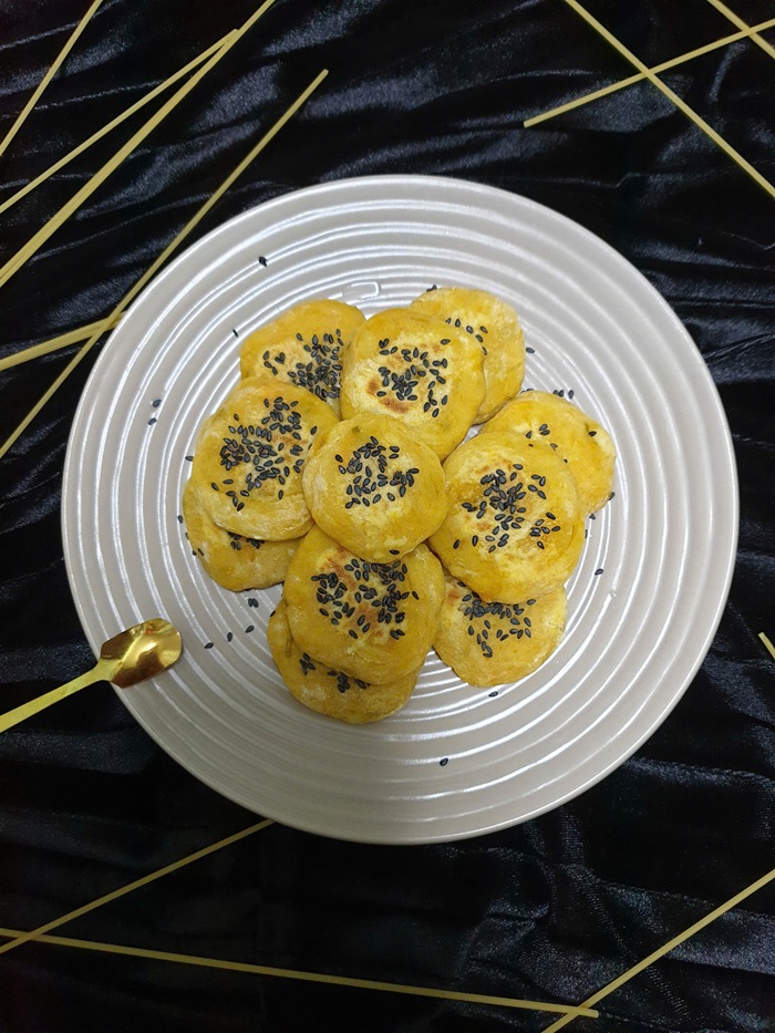 Bánh khoai lang nướng - Ảnh: TA