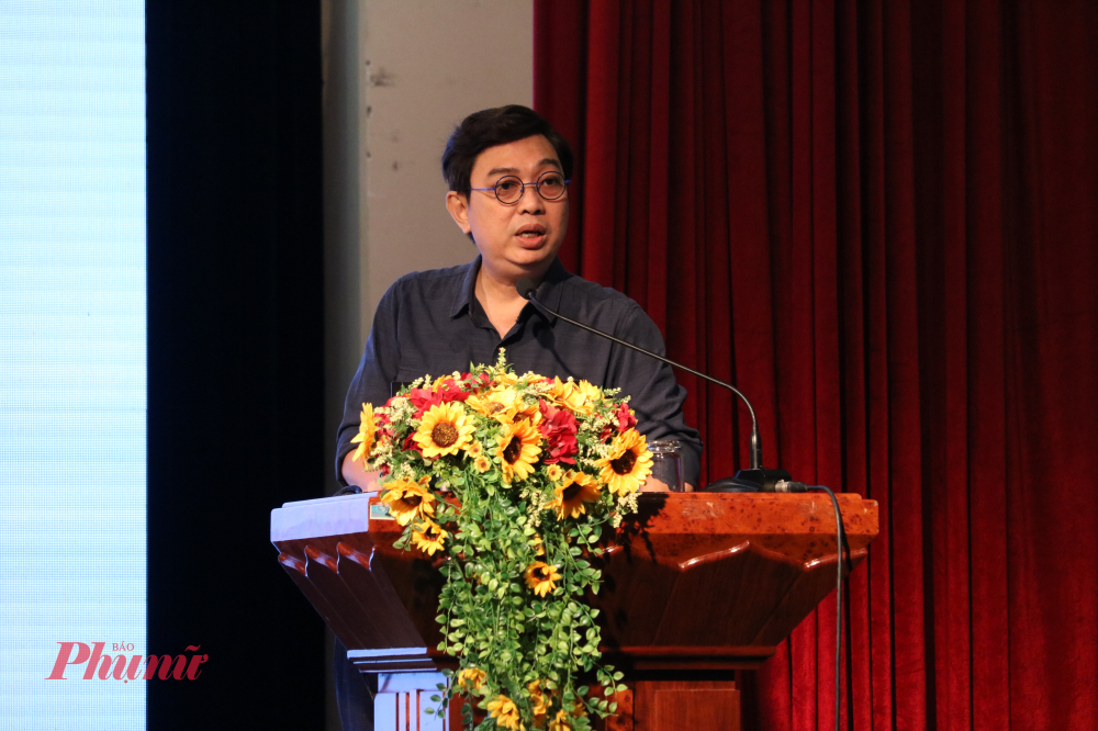 Nhạc sĩ Nguyễn Quang Vinh - Chủ tịch Hội Âm nhạc TPHCM phát biểu tại buổi lễ